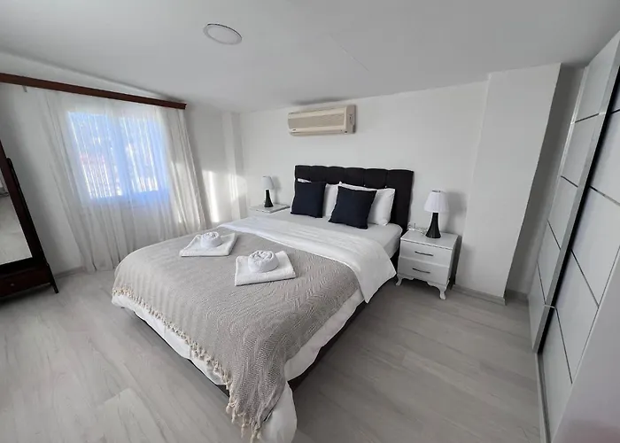 Tepe Hotel
